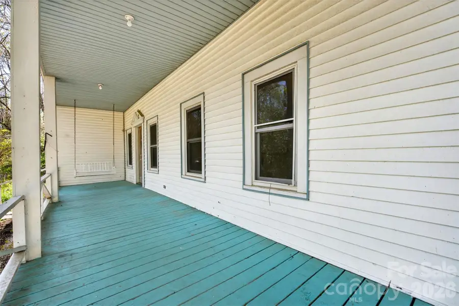 105 Poplar Street, Saluda, NC 28733 - #2
