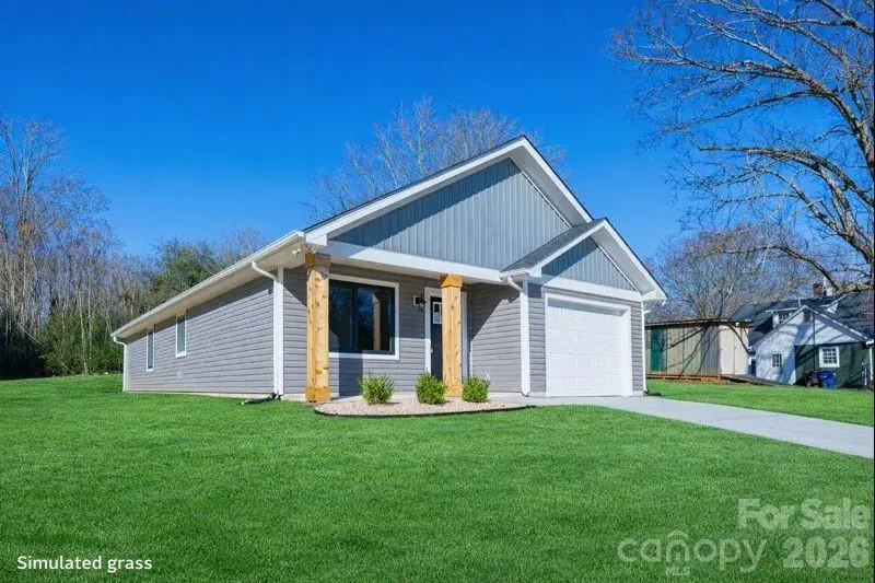 647 E Sharpe Street, Statesville, NC 28677 - Image #2