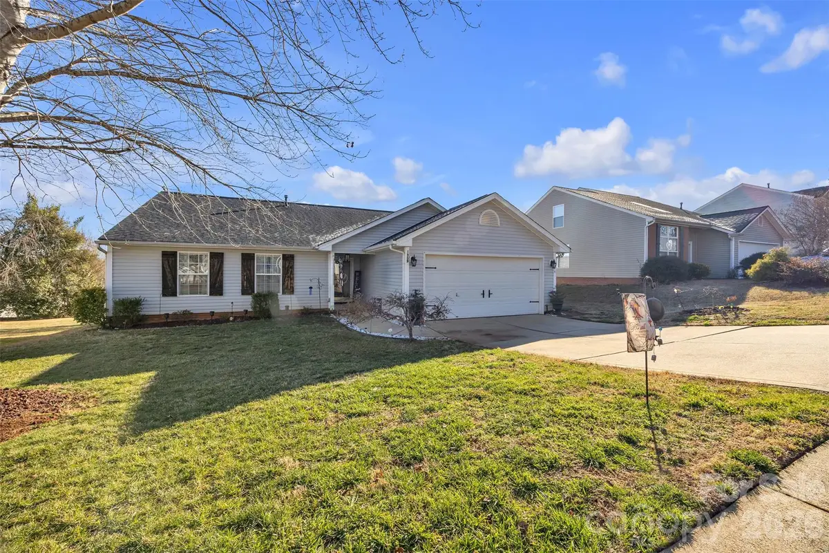 1959 8th Street Se, Hickory, NC 28602 - Image #1