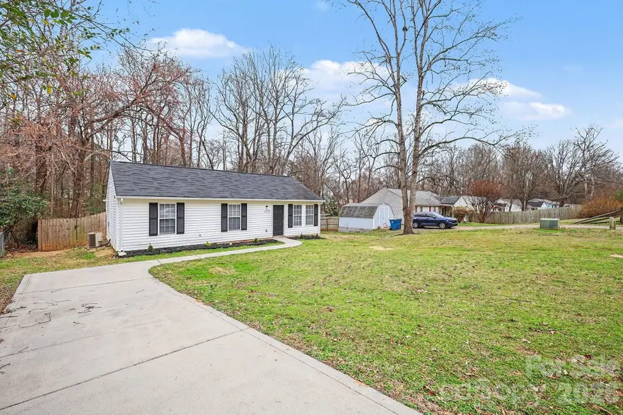 10409 Landon Street, Charlotte, NC 28215 - Image #3