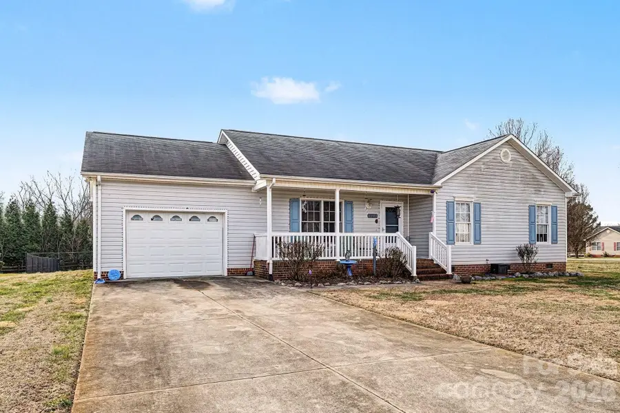 126 Rock Island Drive, Statesville, NC 28625 - Image #2