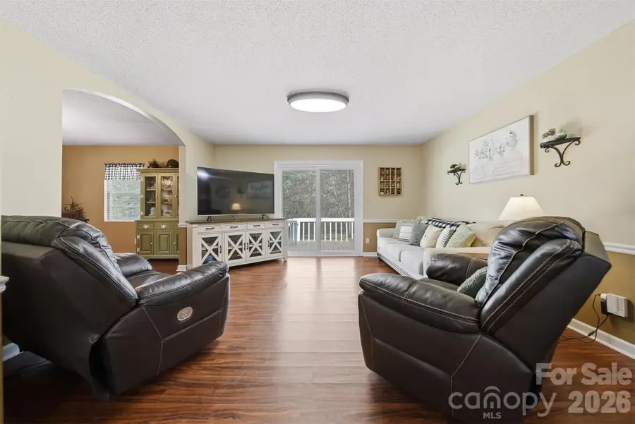 2735 Sides Avenue, Connelly Springs, NC 28612 - Image #3