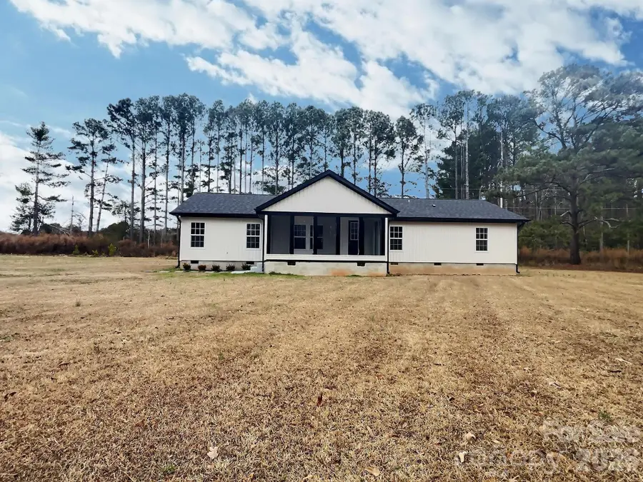 6205 Richburg Road, Great Falls, SC 29055 - #2