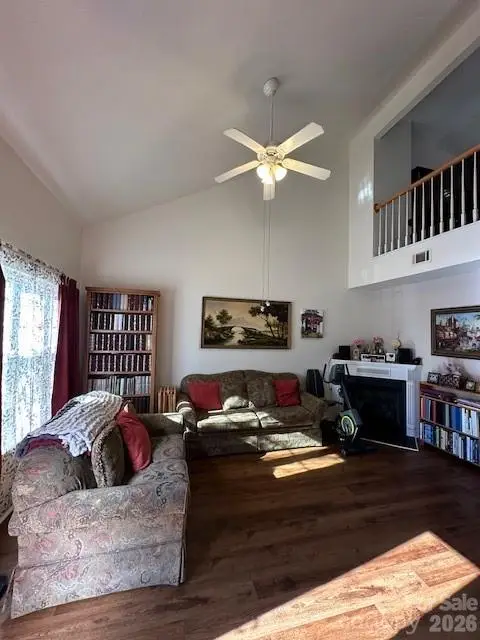 8038 Long House Lane, Fort Mill, SC 29707 - Image #2