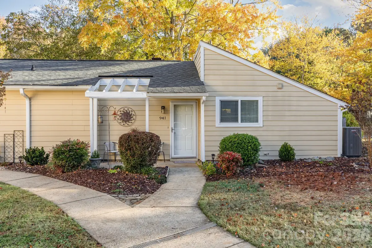 941 Sardis Cove Drive, Charlotte, NC 28270 - Image #1