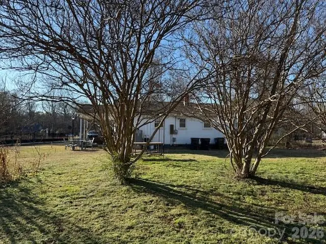 112 N Maxwell Avenue, Huntersville, NC 28078 - Image #1
