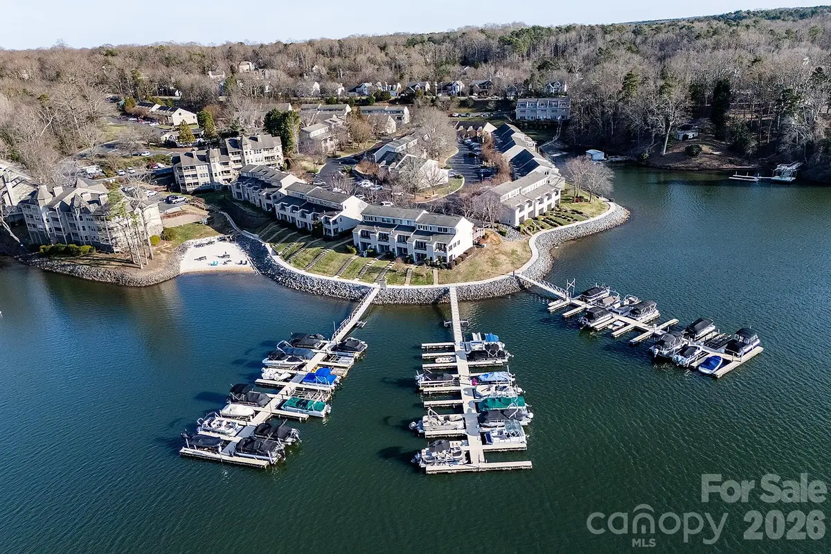 14621 Waterside Drive, Charlotte, NC 28278 - Image #1