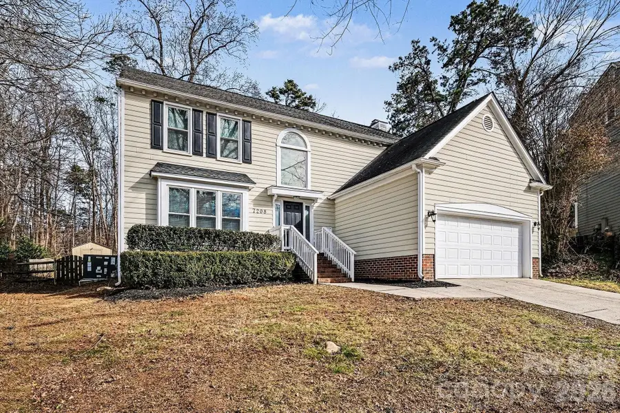 7208 Insdale Court, Charlotte, NC 28269 - Image #2