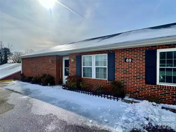 69 Buena Vista Ridge, Marion, NC 28752