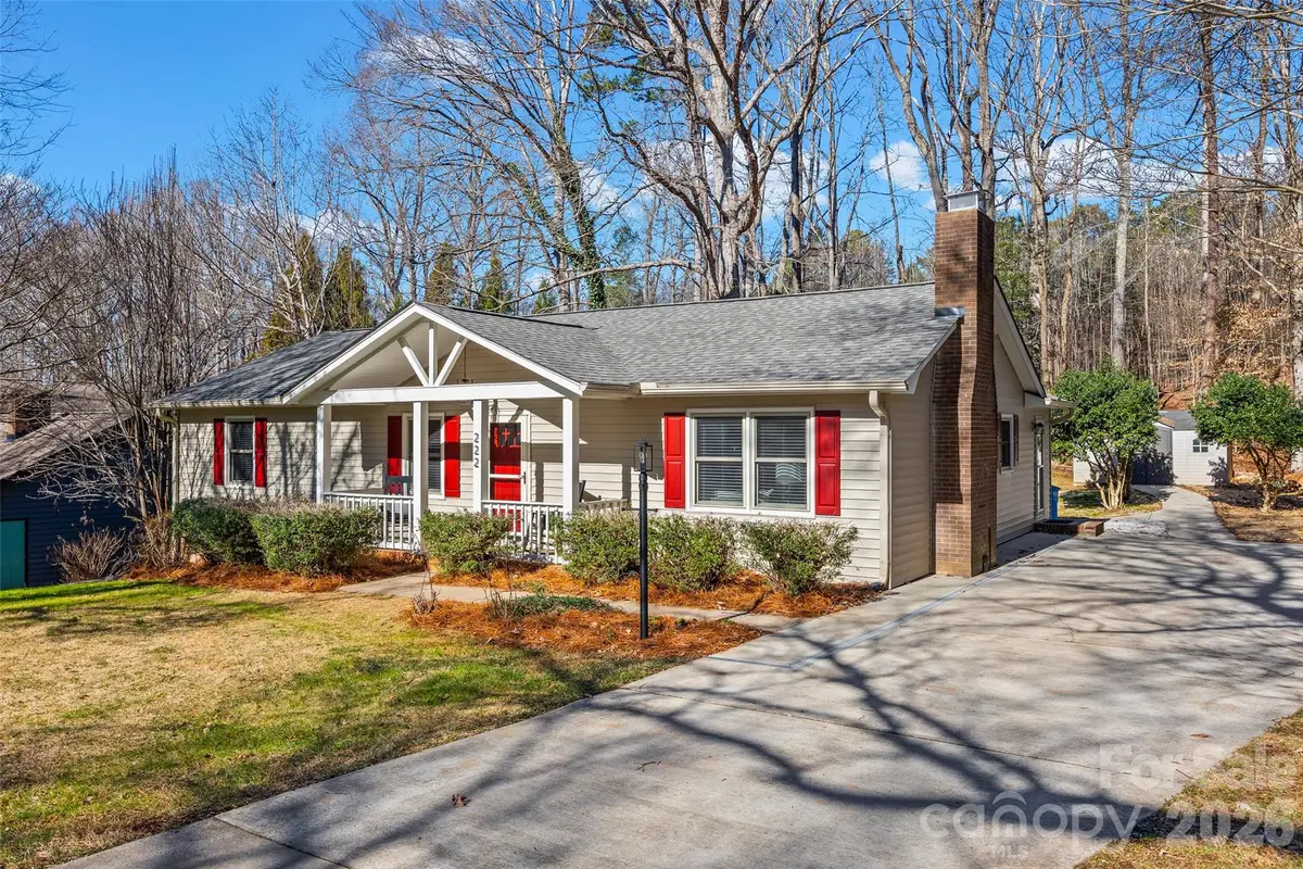 222 Woodridge Drive, Belmont, NC 28012 - Image #1