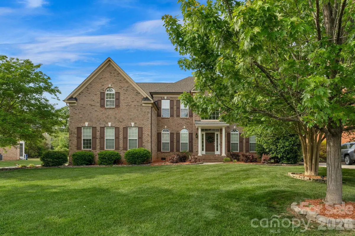 1116 Crooked River Drive, Waxhaw, NC 28173 - Image #1