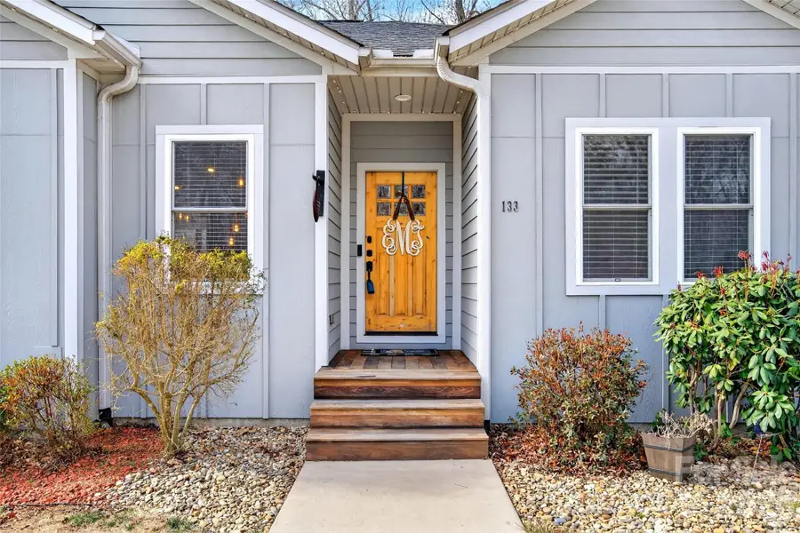 133,135 Ridge Road, Candler, NC 28715 - Image #3