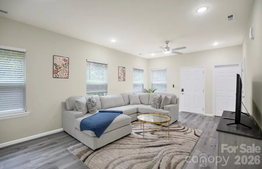 13713 William Stowe Drive, Charlotte, NC 28262 - Image #3