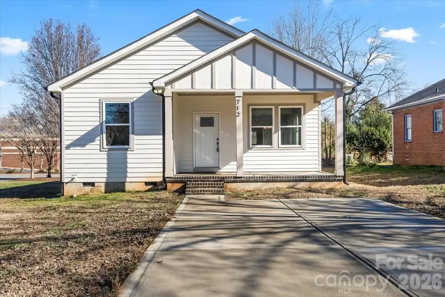712 N Washington Street, Shelby, NC 28150 - #2