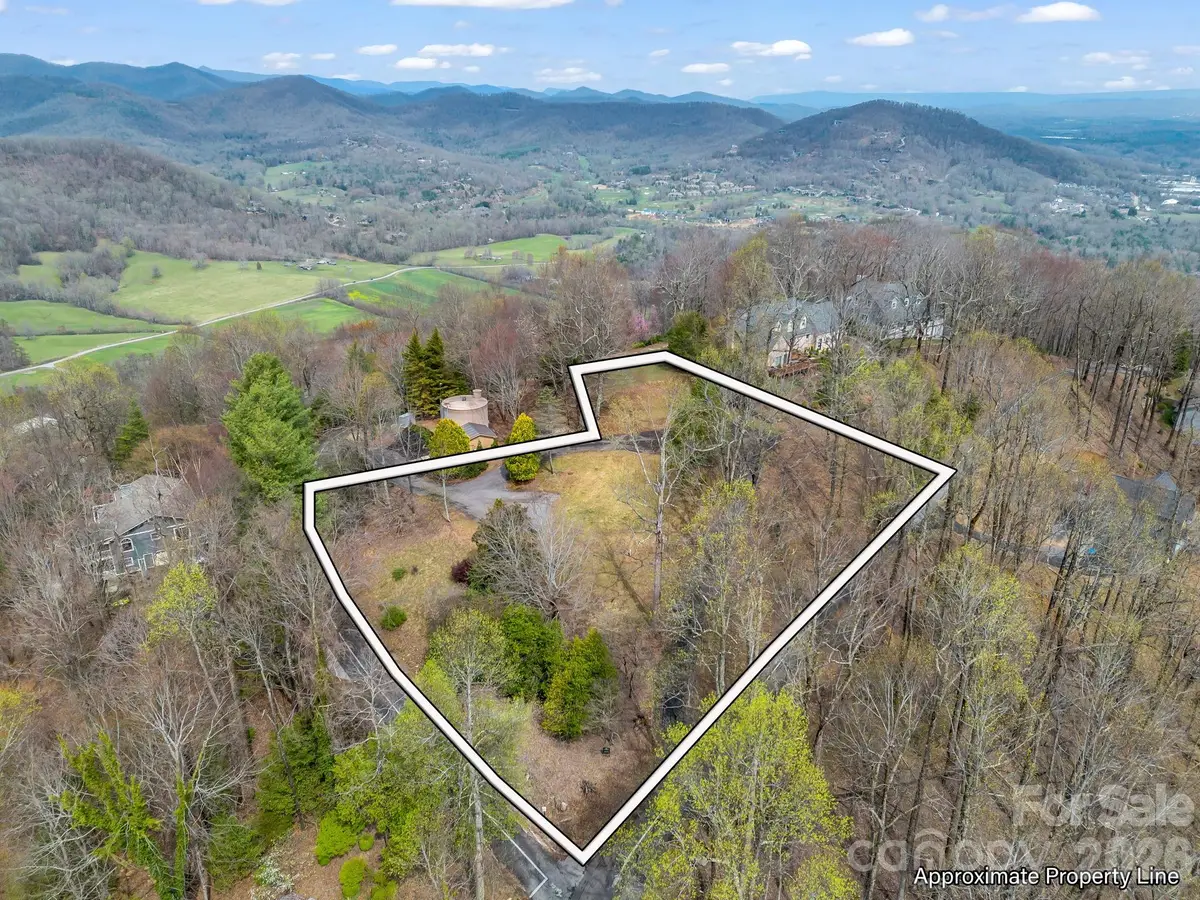 5 Chestnut Top Circle, Mills River, NC 28759 - Image #1