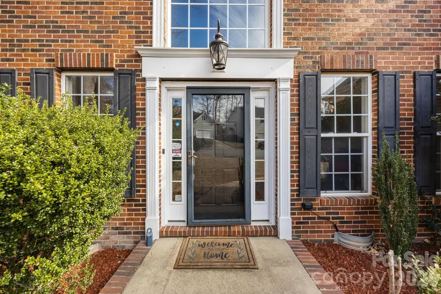 7456 Denali Lane, Charlotte, NC 28216 - Image #2
