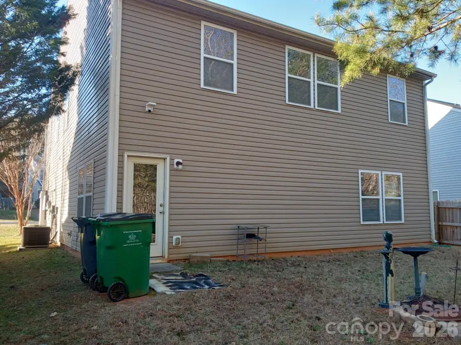 7736 Ponderosa Pine Lane, Charlotte, NC 28215 - Image #3