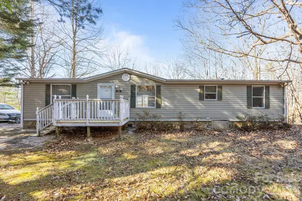 102 Scotts Cove Road, Nebo, NC 28761