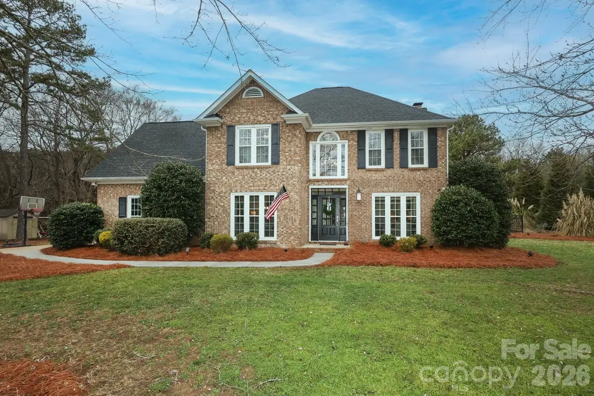 6128 Greystone Drive, Matthews, NC 28104 - Image #1