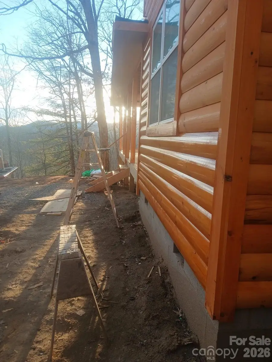 282 Megan Drive, Clyde, NC 28721 - Image #3