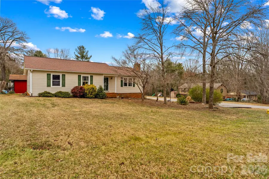115 Pineview Court, Statesville, NC 28625 - Image #2