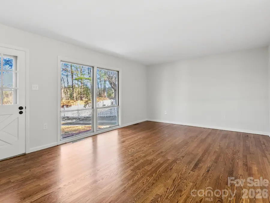 51 West Chapel Road, Asheville, NC 28803 - #3