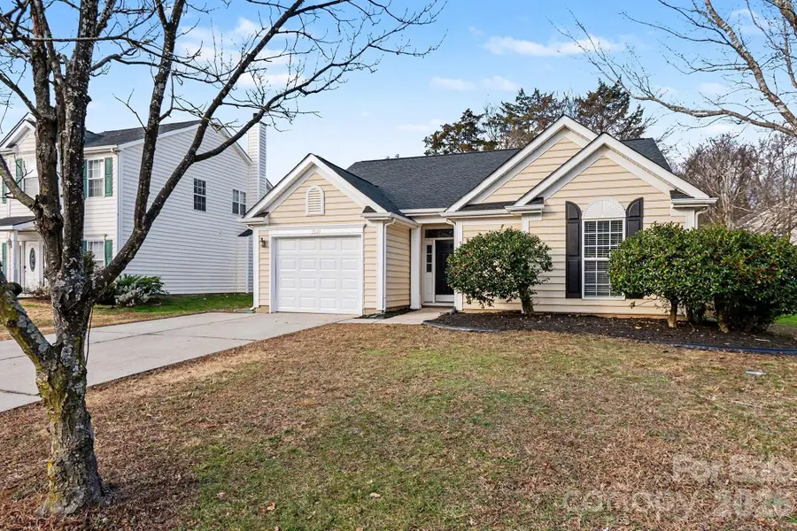 3923 E Cedar Hill Drive, Charlotte, NC 28273 - Image #2