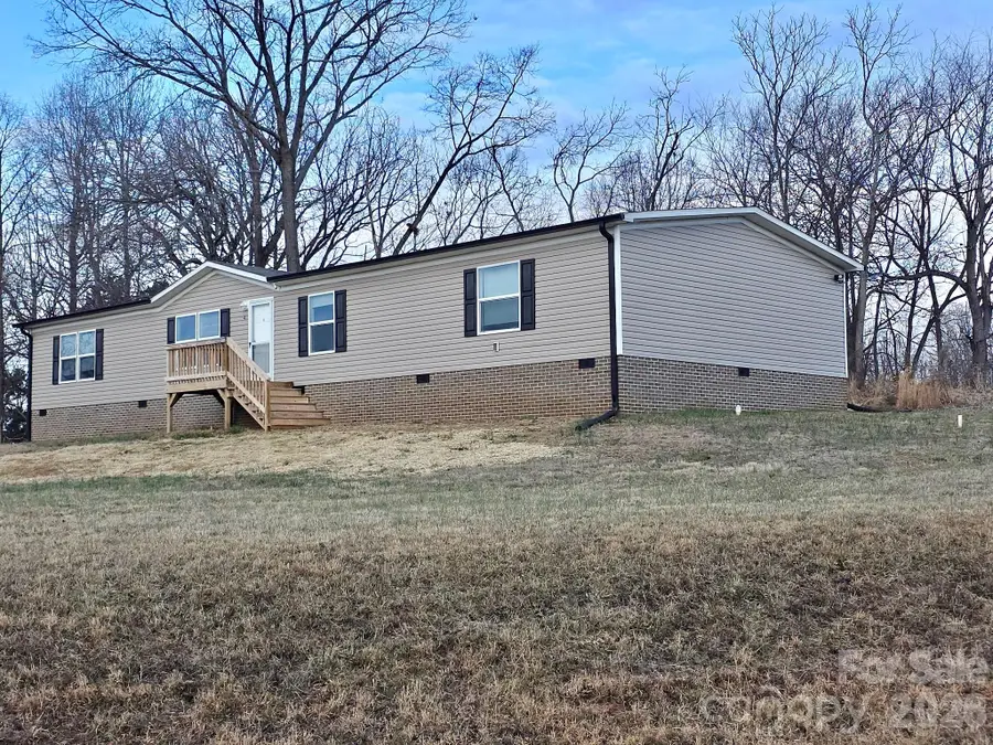 44 Howard Norton Drive, Hiddenite, NC 28636 - #2