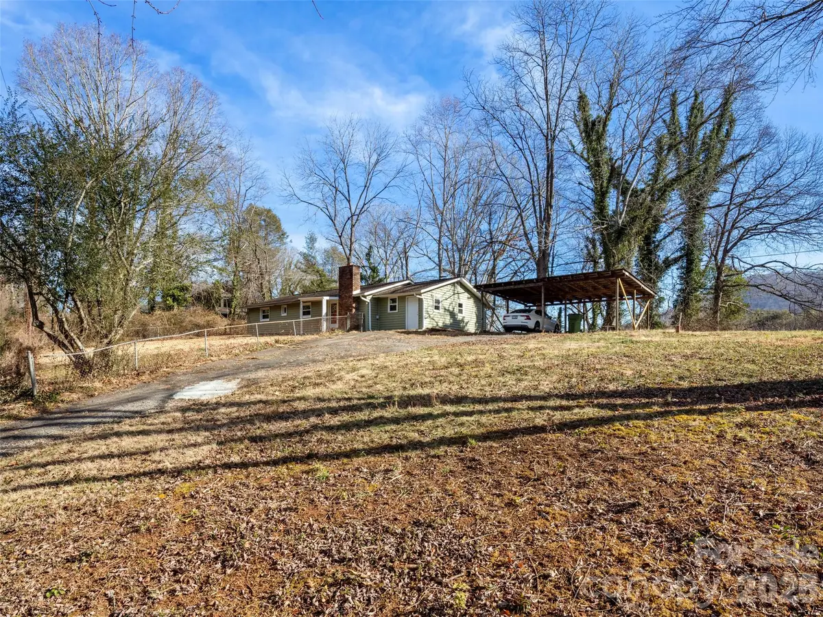 45 Gash Farm Road, Asheville, NC 28805 - Image #1