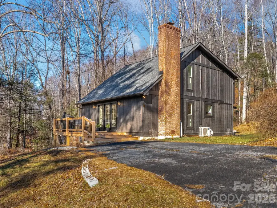 1 Thornwood Lane, Hendersonville, NC 28792 - #2