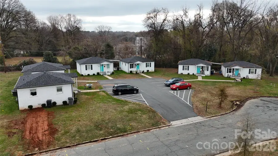 2225 Alma Court, Charlotte, NC 28206 - Image #2