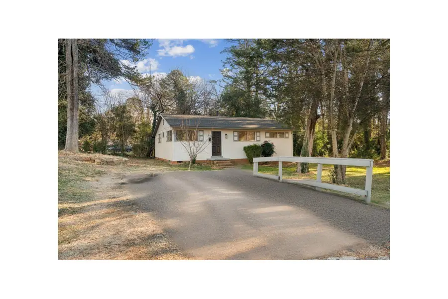 2701 Sonora Lane, Charlotte, NC 28208 - Image #2