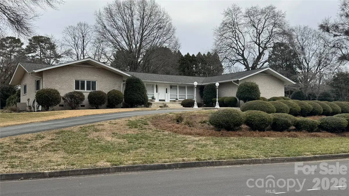 938 Sandswood Drive, Gastonia, NC 28054 - Image #1