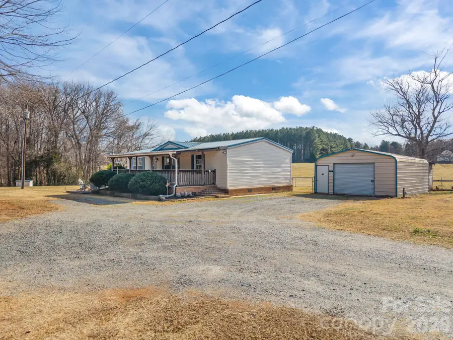 823 Glover Road, Salisbury, NC 28146 - Image #3