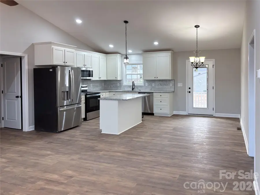 131 Portman Lane, Statesville, NC 28625 - Image #3