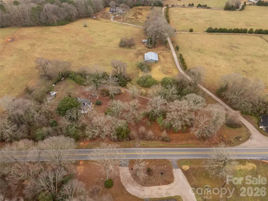 3878 Catawba River Road, Fort Lawn, SC 29714 - Image #2