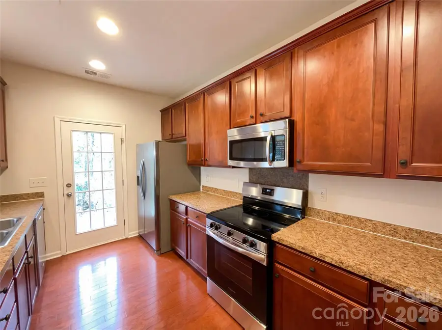 4773 Craigmoss Lane, Charlotte, NC 28278 - Image #2