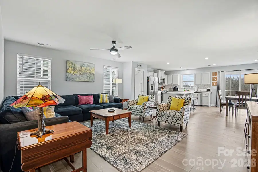 4217 Jones Creek Lane, Charlotte, NC 28215 - Image #2