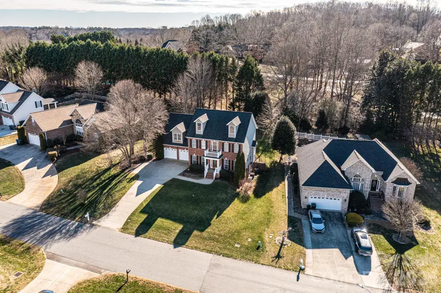 5045 Old River Drive, Hickory, NC 28602 - Image #2