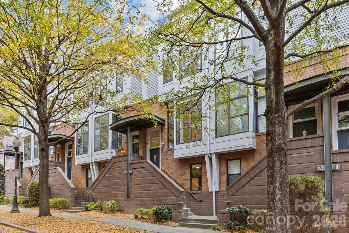 623 E 10th Street, Charlotte, NC 28202 - #1