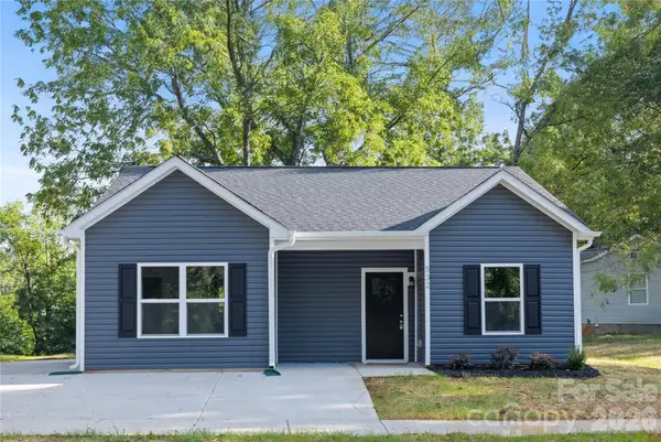 2004 Juniper Drive, Charlotte, NC 28269