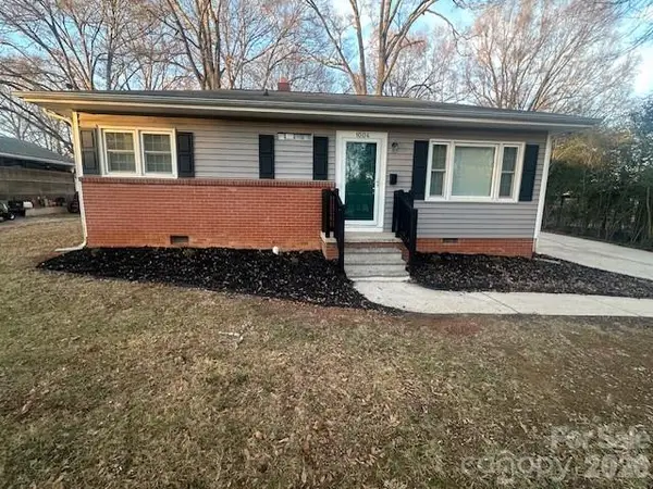 1004 E Eighth Avenue, Gastonia, NC 28054