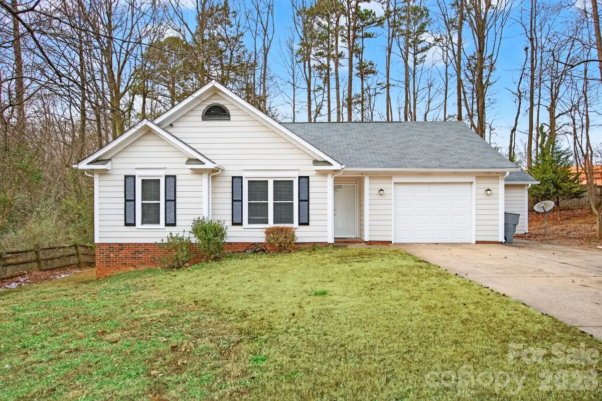 7026 Streamside Drive, Charlotte, NC 28212 - Image #1