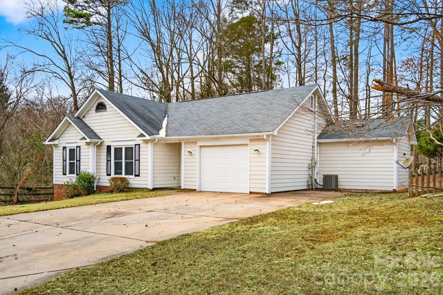 7026 Streamside Drive, Charlotte, NC 28212 - Image #3