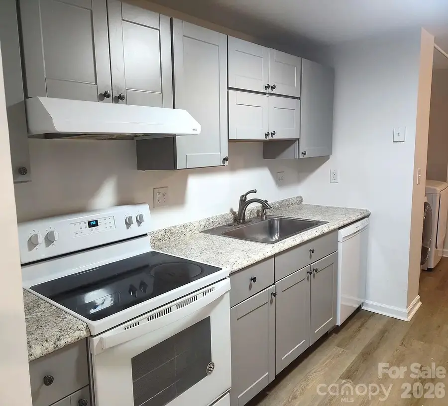 6332 Holly Knoll Drive, Charlotte, NC 28227 - Image #3