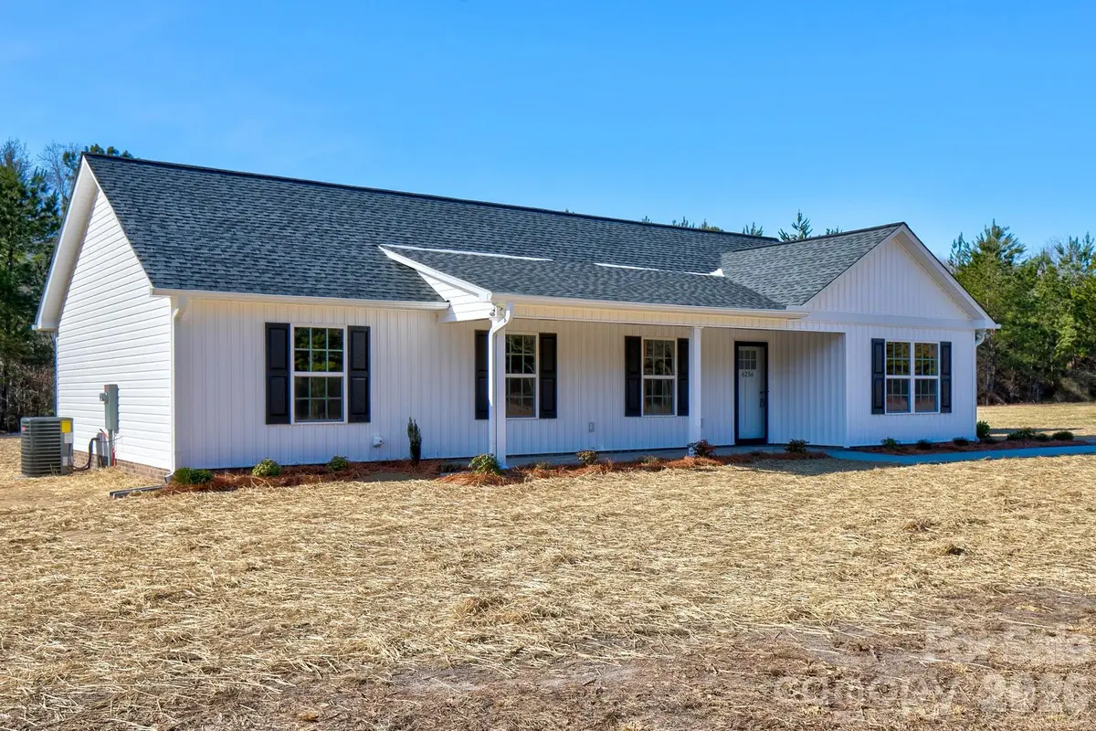 6256 Kershaw Camden Highway, Kershaw, SC 29067 - Image #1
