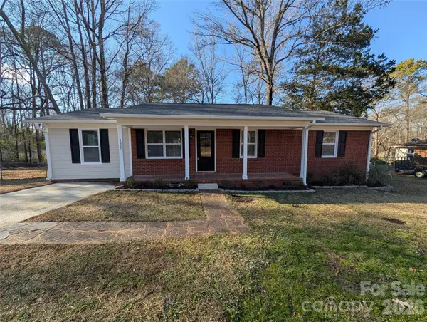 1006 Meadowbrook Drive, Lancaster, SC 29720