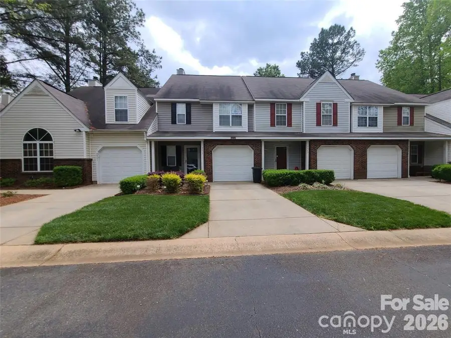 5963 Moose Lane, Charlotte, NC 28027 - Image #2