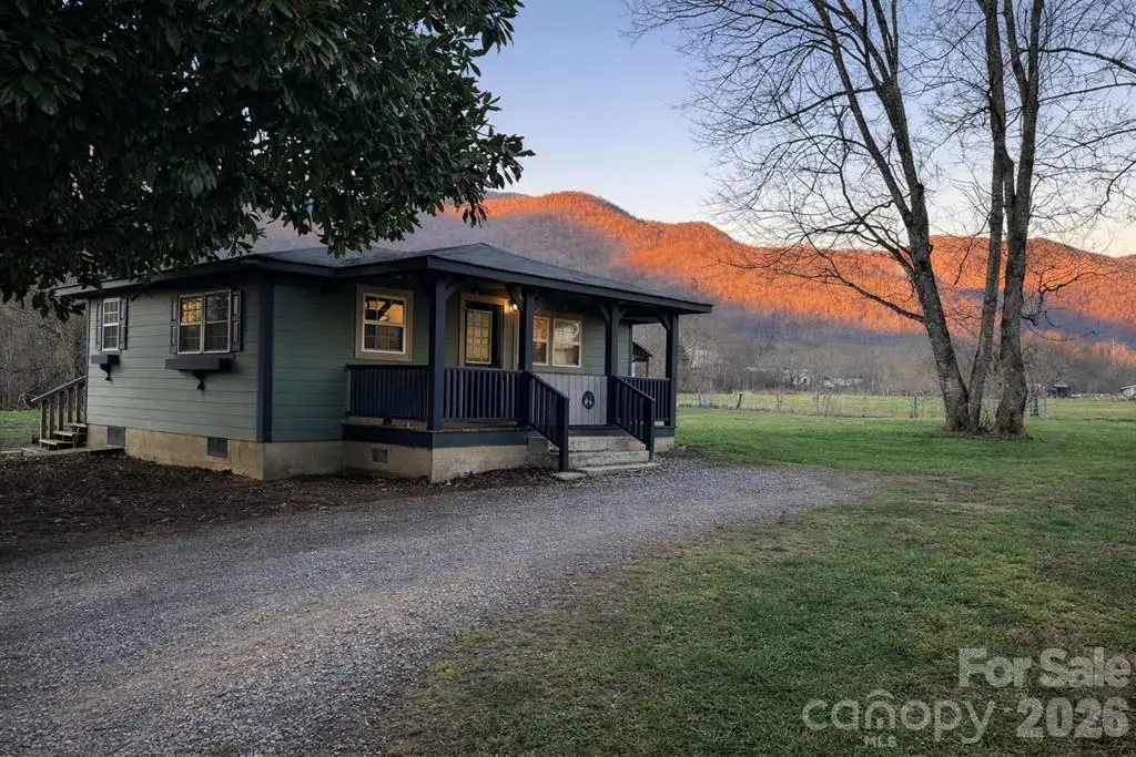 5793 Old Highway 64 Highway E, Hayesville, NC 28904 - Image #1