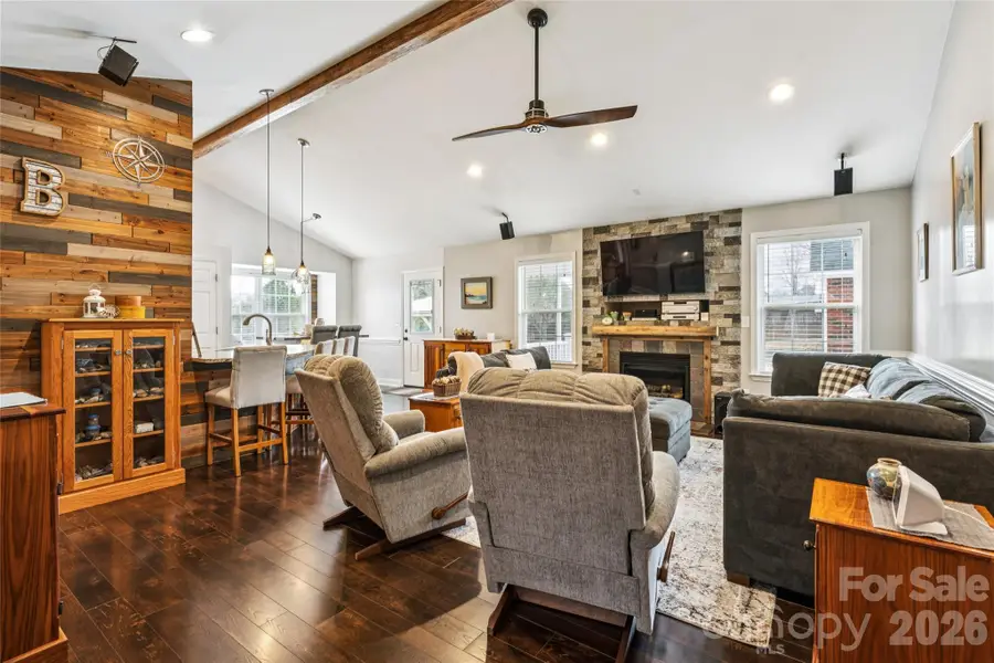 1911 Redwood Drive, Oakboro, NC 28129 - Image #2